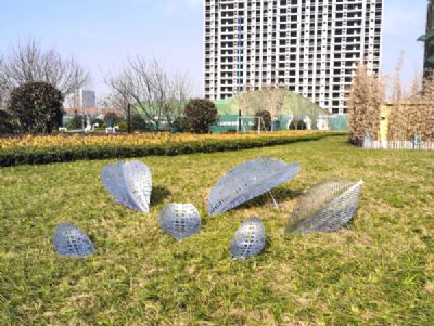 点击查看详细信息<br>标题：不锈钢雕塑 阅读次数：45